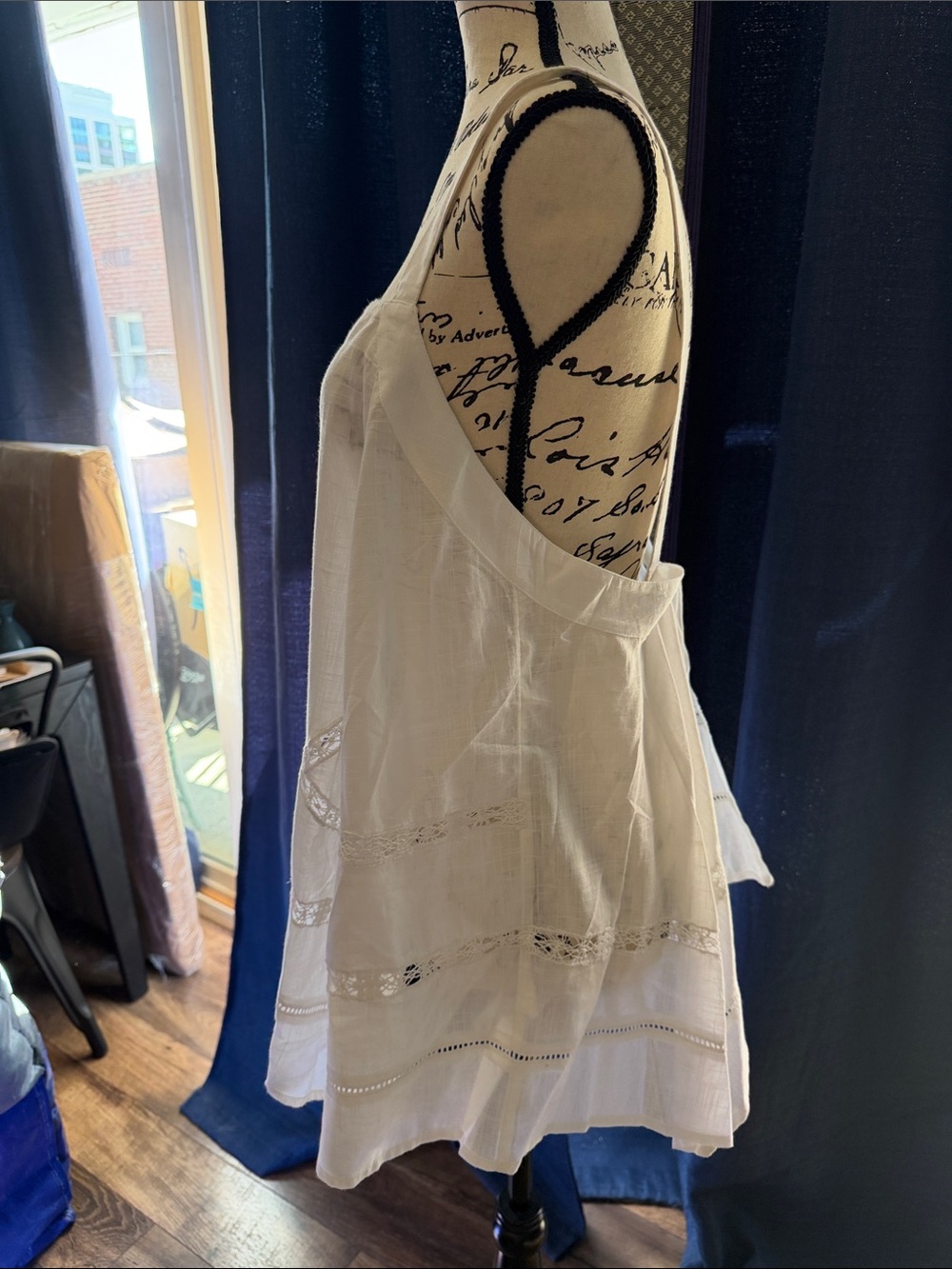 Free People Lightweight White Cotton Lace Trim Camisole tie back tunic top - Picture 2 of 8